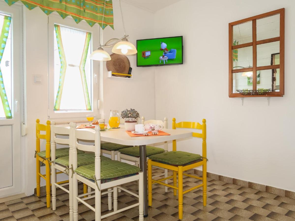 Apartment Rea - Ckv110 By Interhome Цриквеница Экстерьер фото